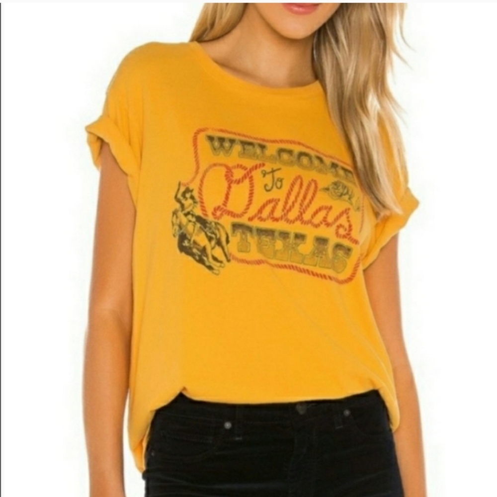 DAYDREAMER Welcome to Dallas Texas Graphic T Shirt
